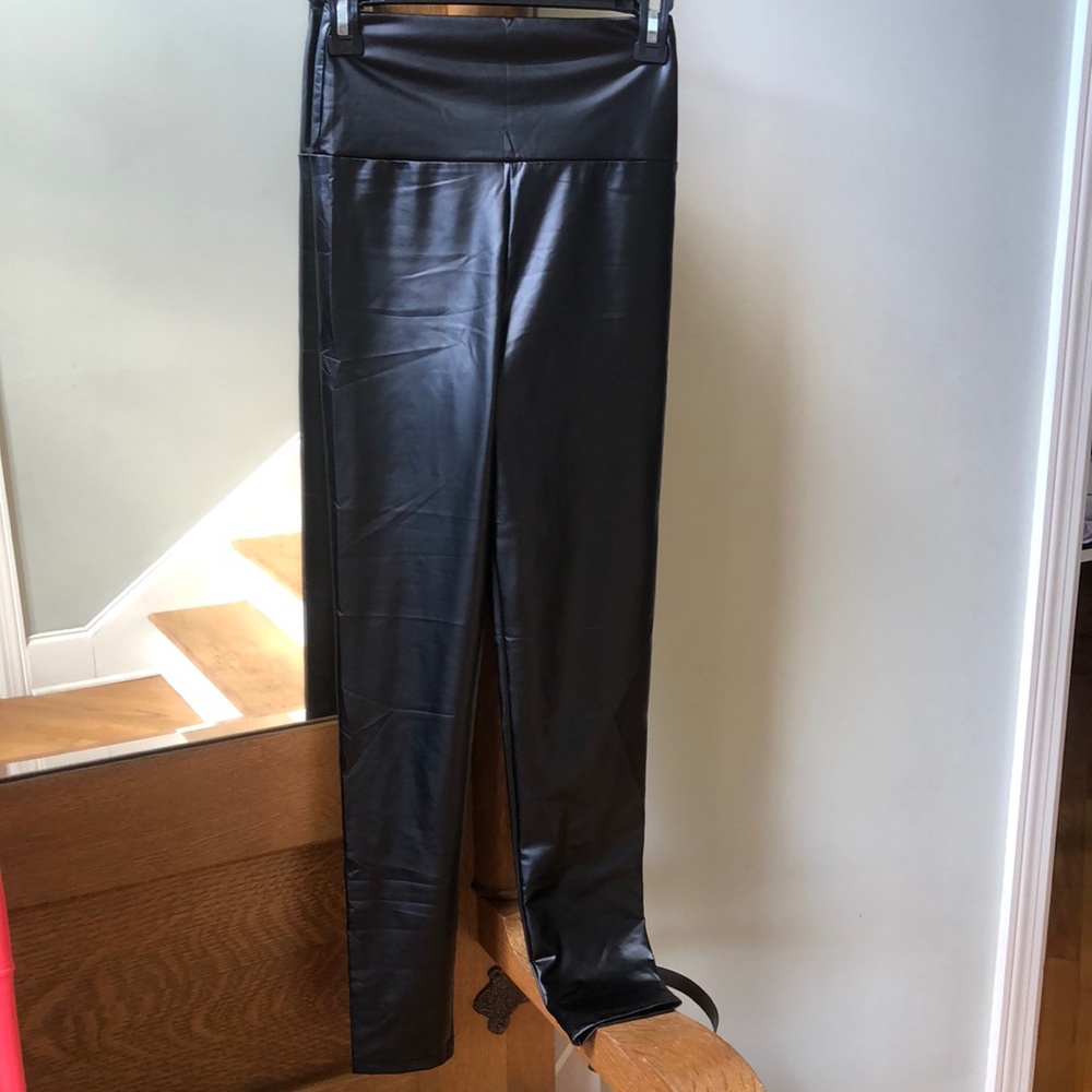 Black faux leather leggings